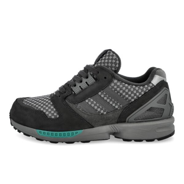 ZX 8000