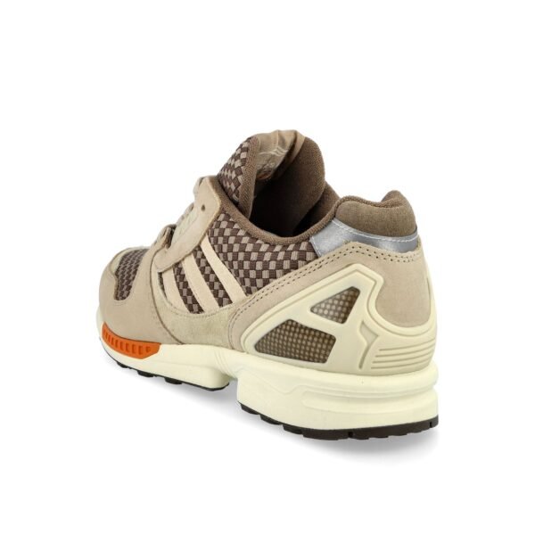 ZX 8000