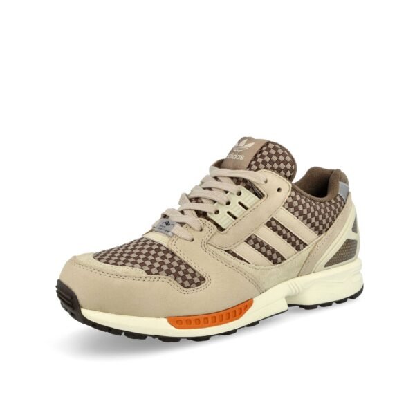 ZX 8000