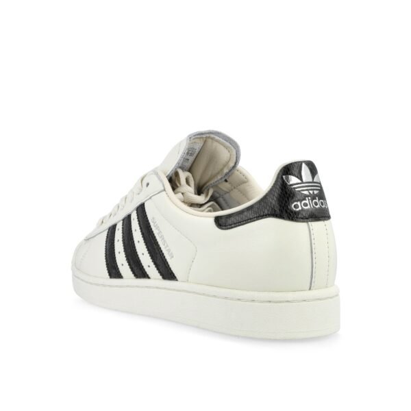 Superstar II
