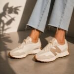 NEW BALANCE 327  | WHITE BEGE
